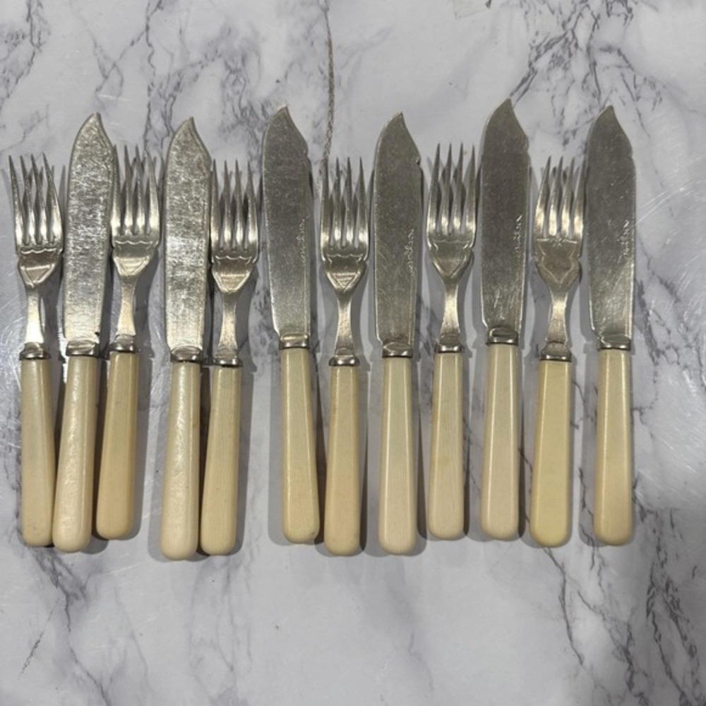 Vintage Deykin & Harrison‎ D&S G Silver Plate Fish Knife and Fork Set 12pc Cream